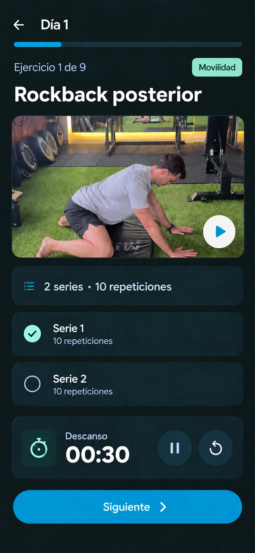 Rutina activa con progreso, series y descanso dentro de Axis App